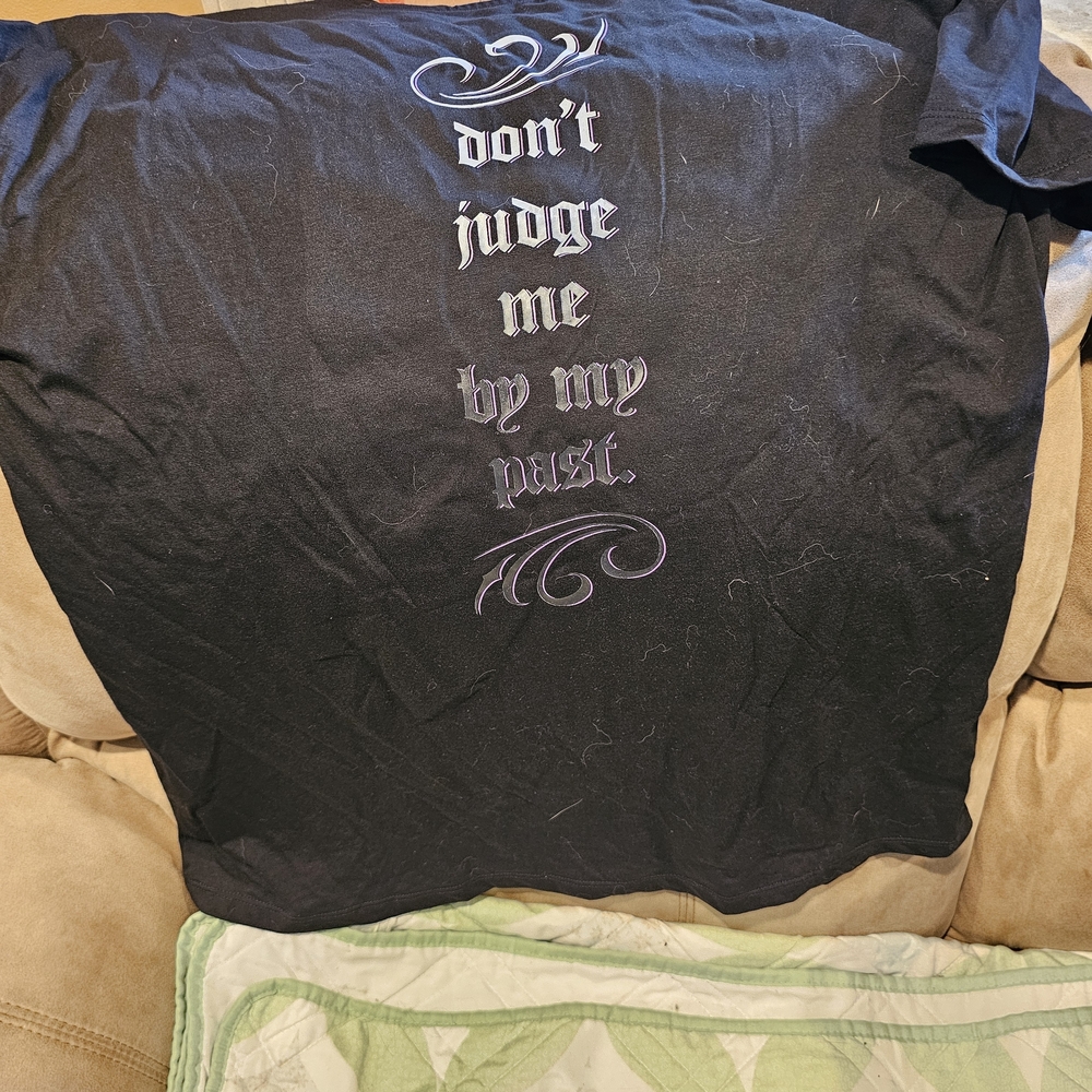 Women’s Black 'Beautiful Disaster' Short Sleeve Tee - Picture 2 of 2